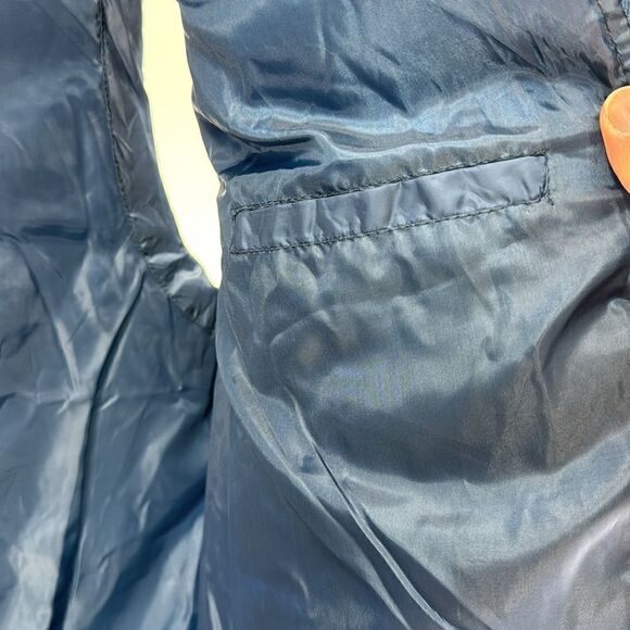 Champion Puffer Vest- Blue- Size XL - Picture 5 of 9